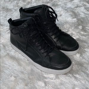 Men’s sneakers -
